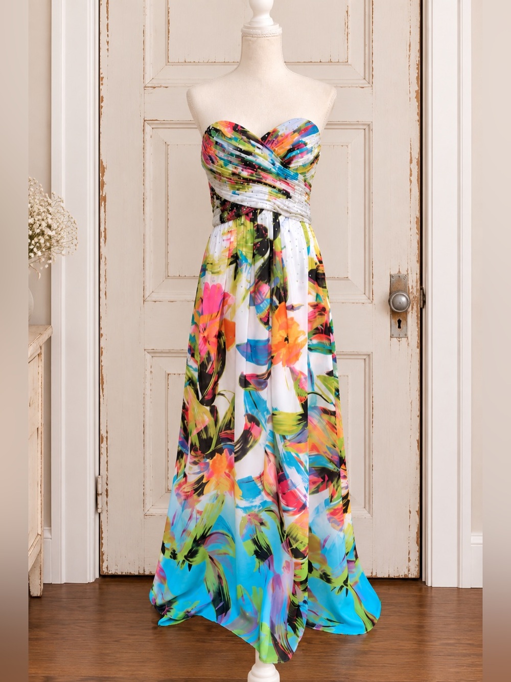 Cachet Strapless Floral Maxi Dress in Multicolor